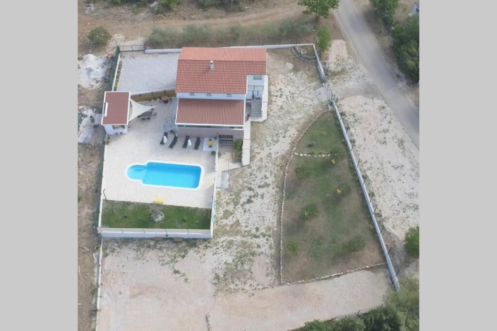 Kuca Za Odmor M&J Villa เบนโควัส ภายนอก รูปภาพ