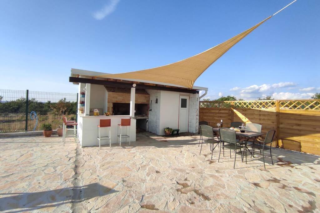 Kuca Za Odmor M&J Villa เบนโควัส ภายนอก รูปภาพ