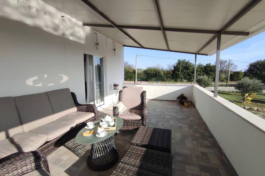 Kuca Za Odmor M&J Villa เบนโควัส ภายนอก รูปภาพ